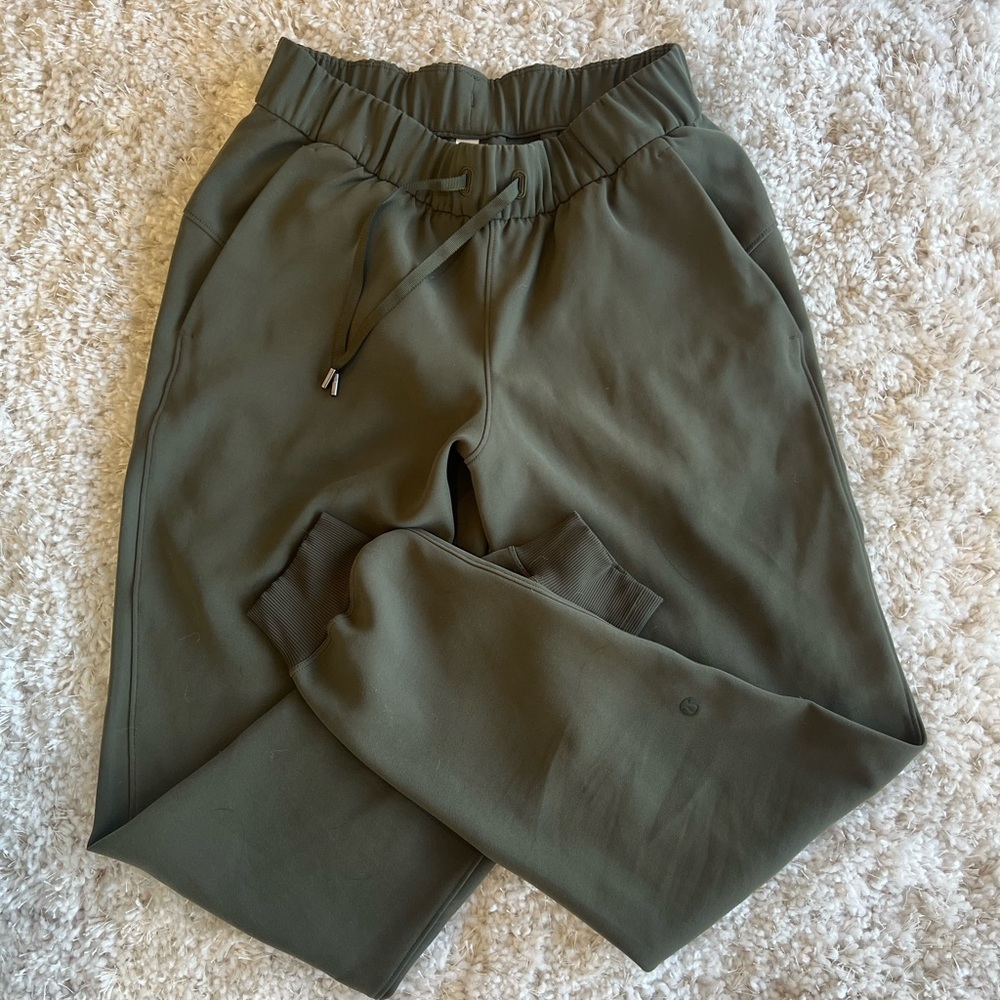 Lululemon Stretch High-Rise Jogger Full Length